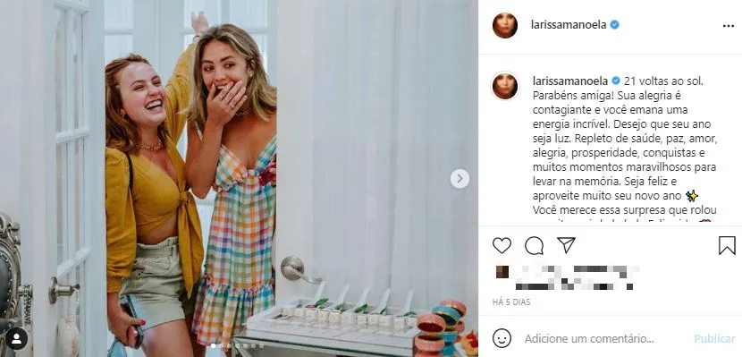 Bianca Palheiros, amiga de Larissa Manoela, tem acompanhado a atriz em passeios nos EUA