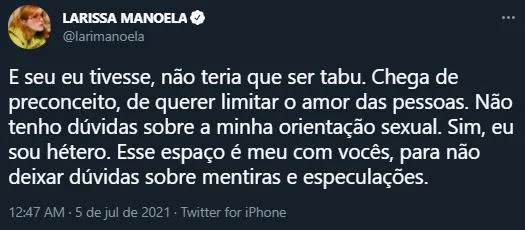 O posicionamento da atriz foi feito em uma série de tuítes