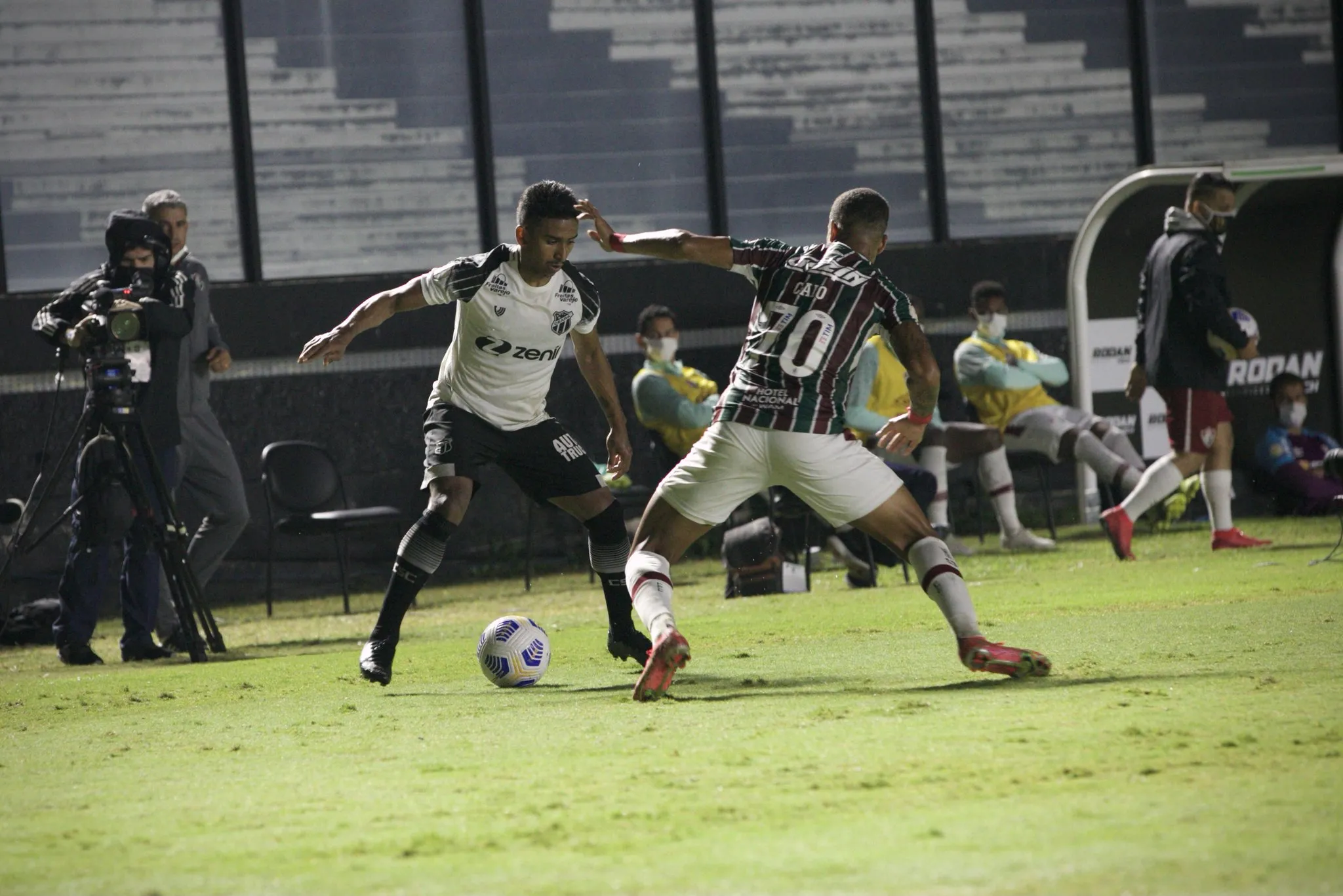 Buiú fez bom jogo contra o Fluminense