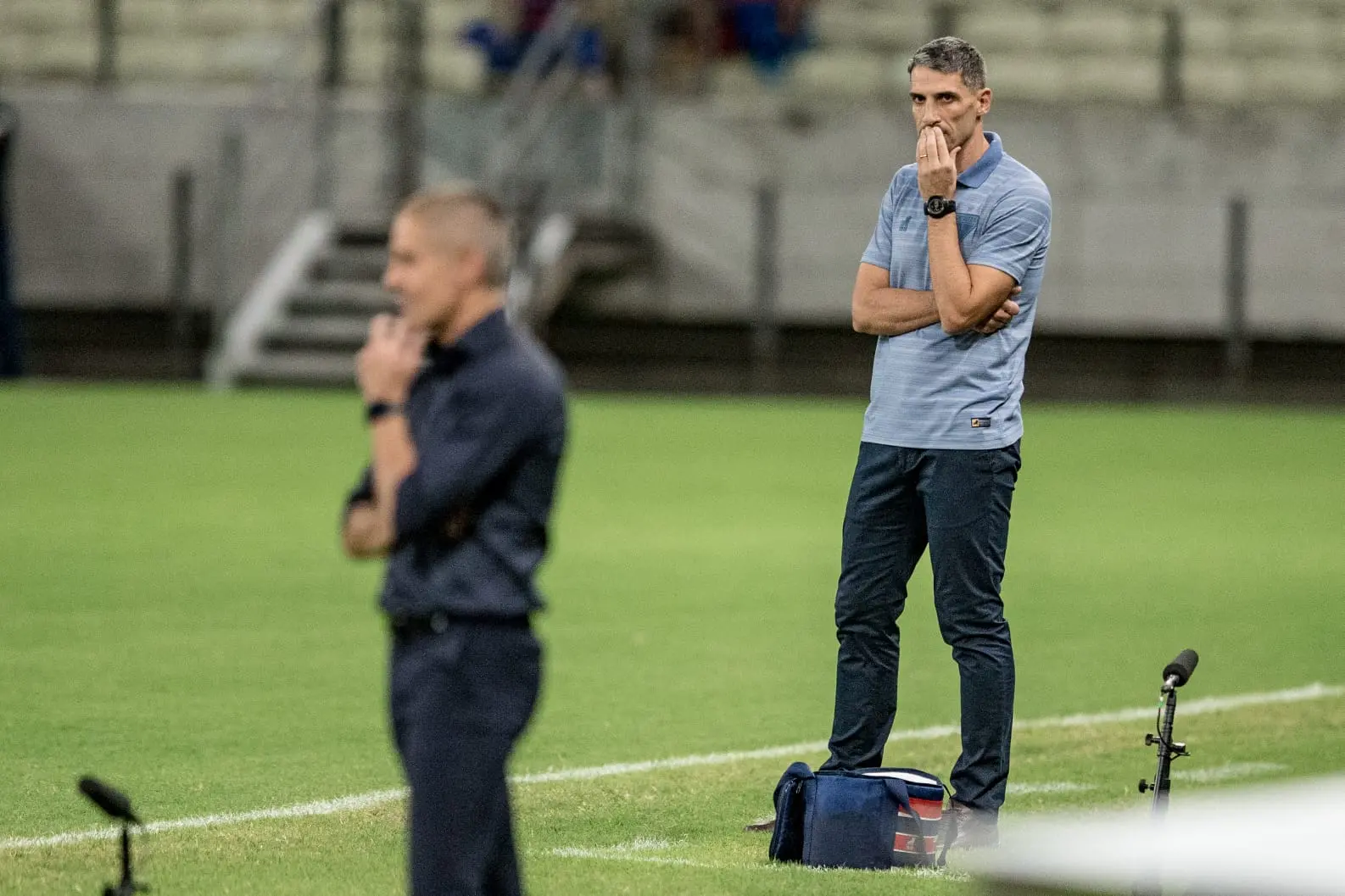 Vojvoda observa Sylvinho