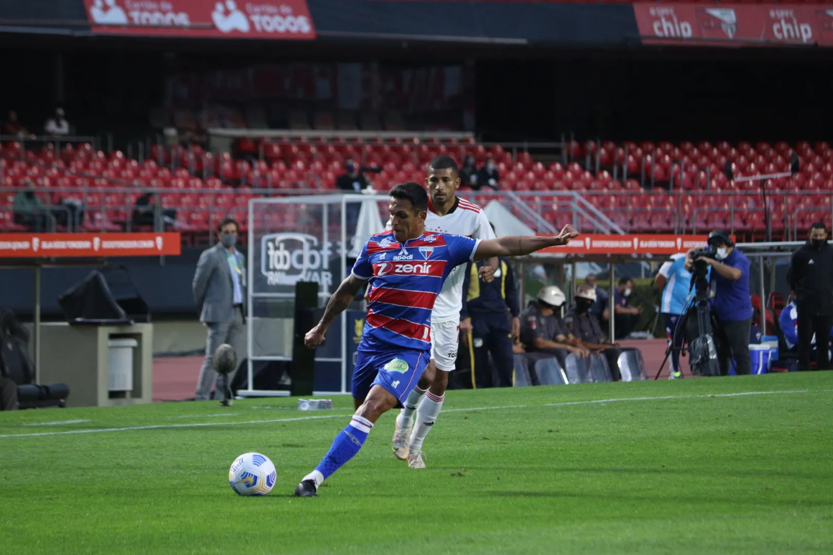 Robson foi o atleta mais perigoso do Fortaleza e terminou premiado com o gol no Morumbi