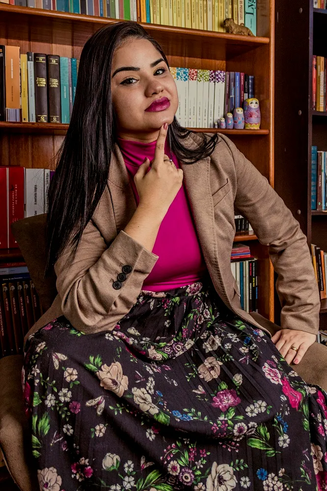 O encorpado painel de reflexões e análises fez com que o livro priorizasse, nas linhas e entrelinhas, o tema da maternidade, tão caro a Vanessa Passos