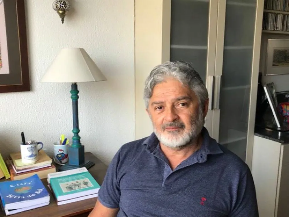 O jornalista e historiador Nilton Melo Almeida: novo livro de sua autoria chega ao público por ocasião dos 200 anos do fim da Inquisição portuguesa