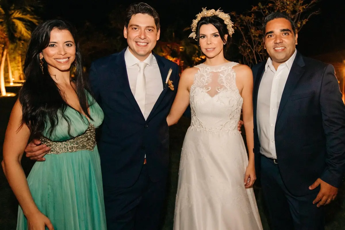 Foto de Carolina Gadelha, Rosalvo e Milena Carneiro e Tiago Gadelha