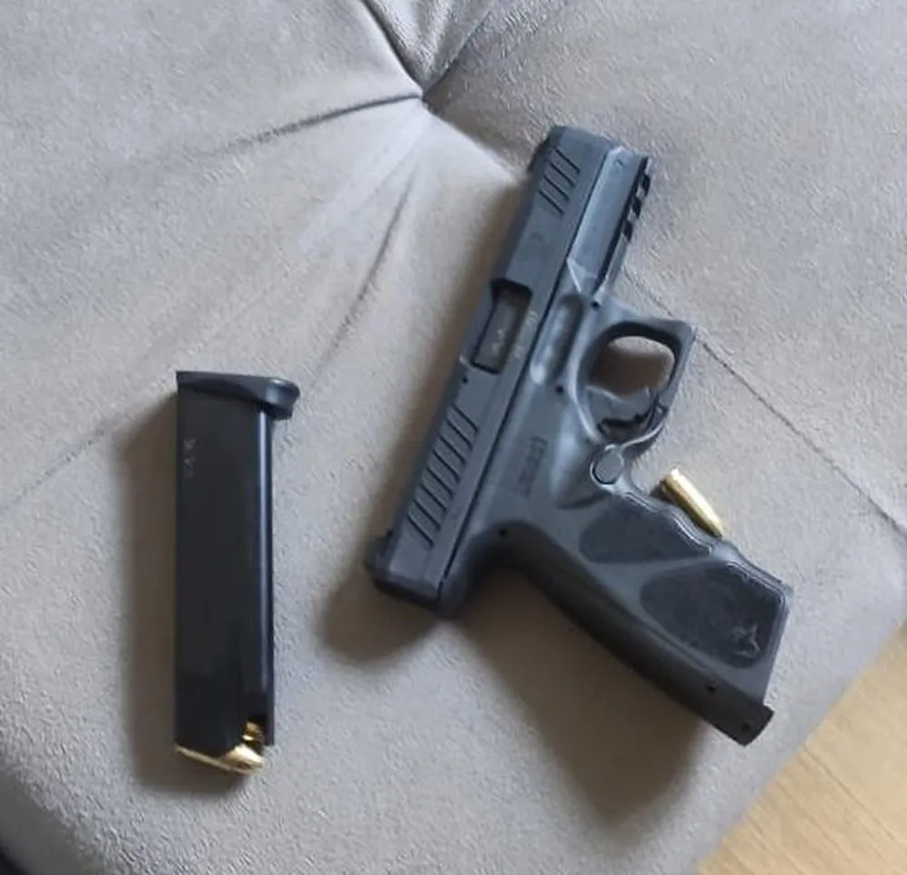 Arma que teria sido utilizada no homicídio