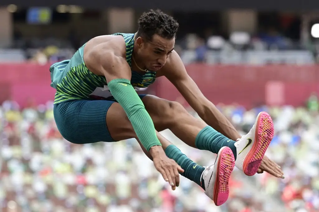 Felipe dos Santos em ação no declato dos Jogos Olímpicos de Tóquio