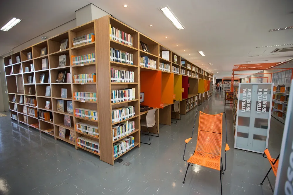 Setor de Obras Gerais e Obras Gerais - Coleção Ceará, na Biblioteca Pública Estadual do Ceará