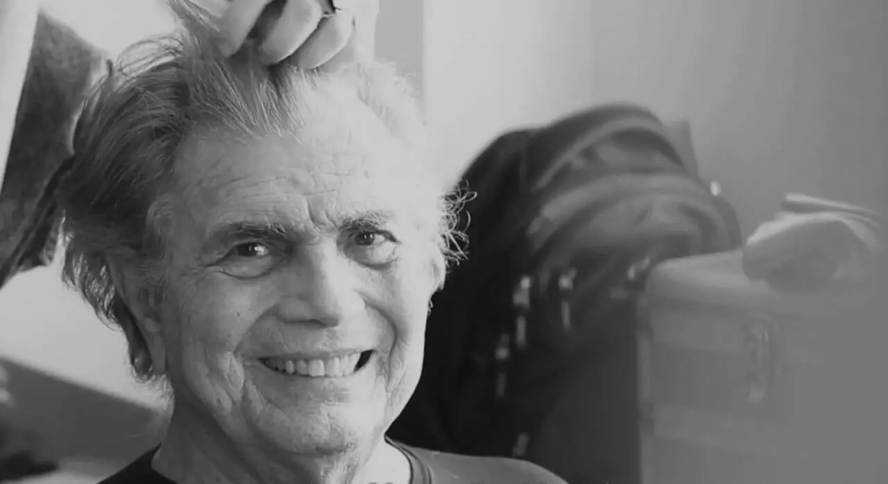 Tarcísio Meira em cenas de homenagem da Rede Globo