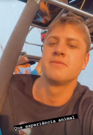 Lucas Gallina em passeio de balão em SC