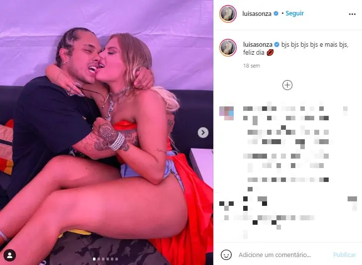Luísa Sonza e Vitão se beijam