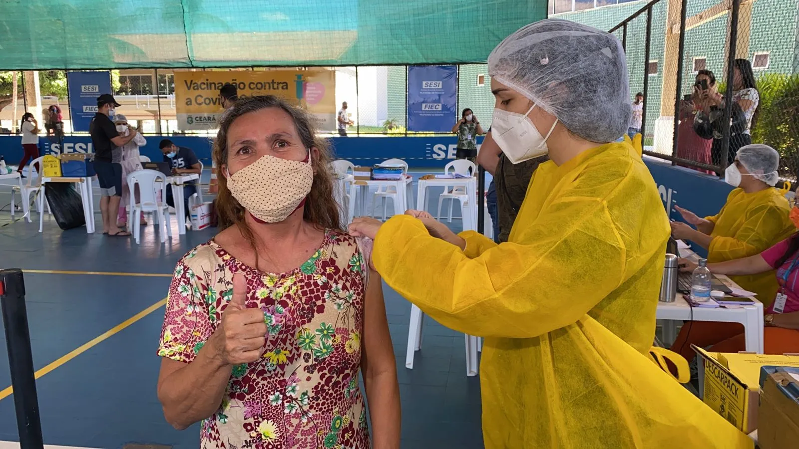 A vendedora Taisa Helena, de 38 anos, não conseguiu se vacinar na primeira chamada devido a distância do local agendado