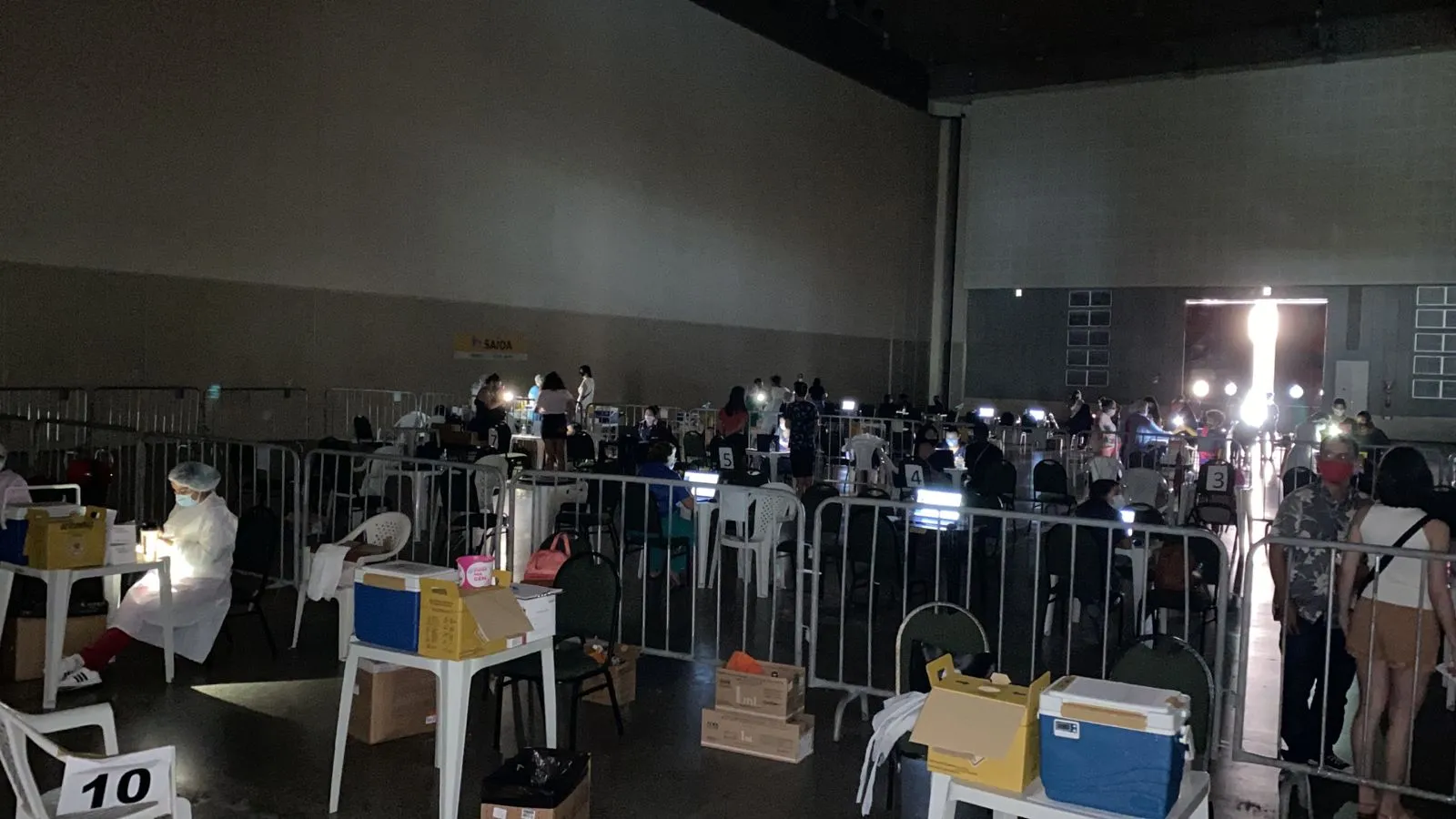 Centro de Eventos ficou sem energia por mais de dez minutos
