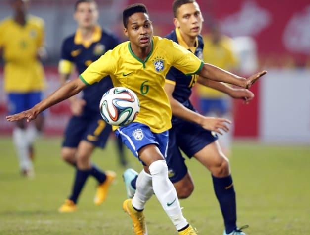Wendel em ação pela Seleção Brasileira