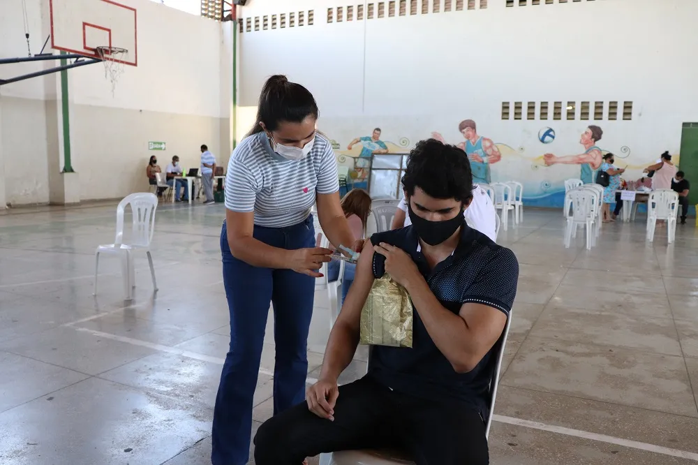 Em São João do Jaguaribe, a vacinação avança e há 25 dias não são registrados casos de Covid