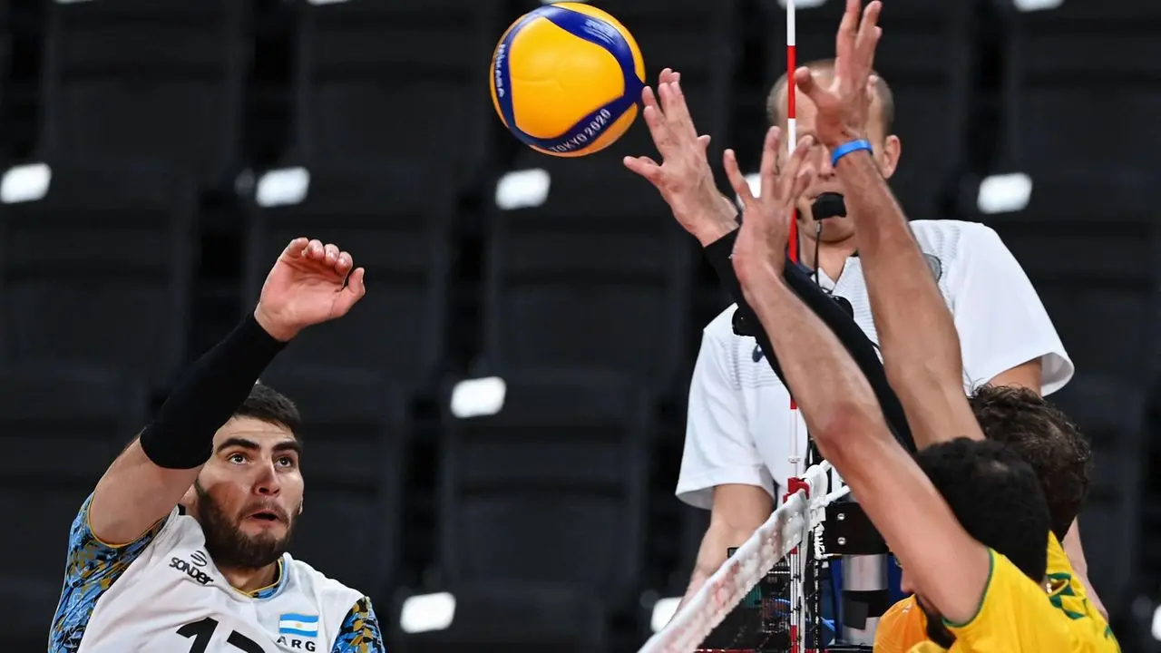 Atletas de Brasil x Argentina se enfrentam no vôlei masculino