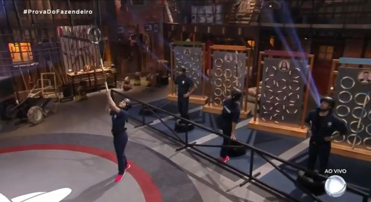 Peões durante a prova do fazendeiro em a fazenda