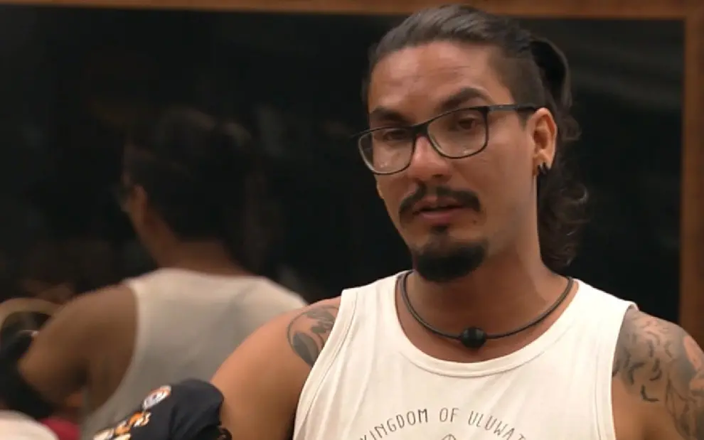Vanderson Brito na casa do BBB 19