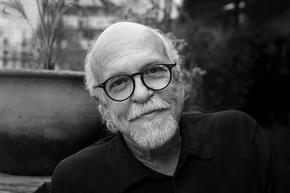 O jornalista Delmo Moreira: 