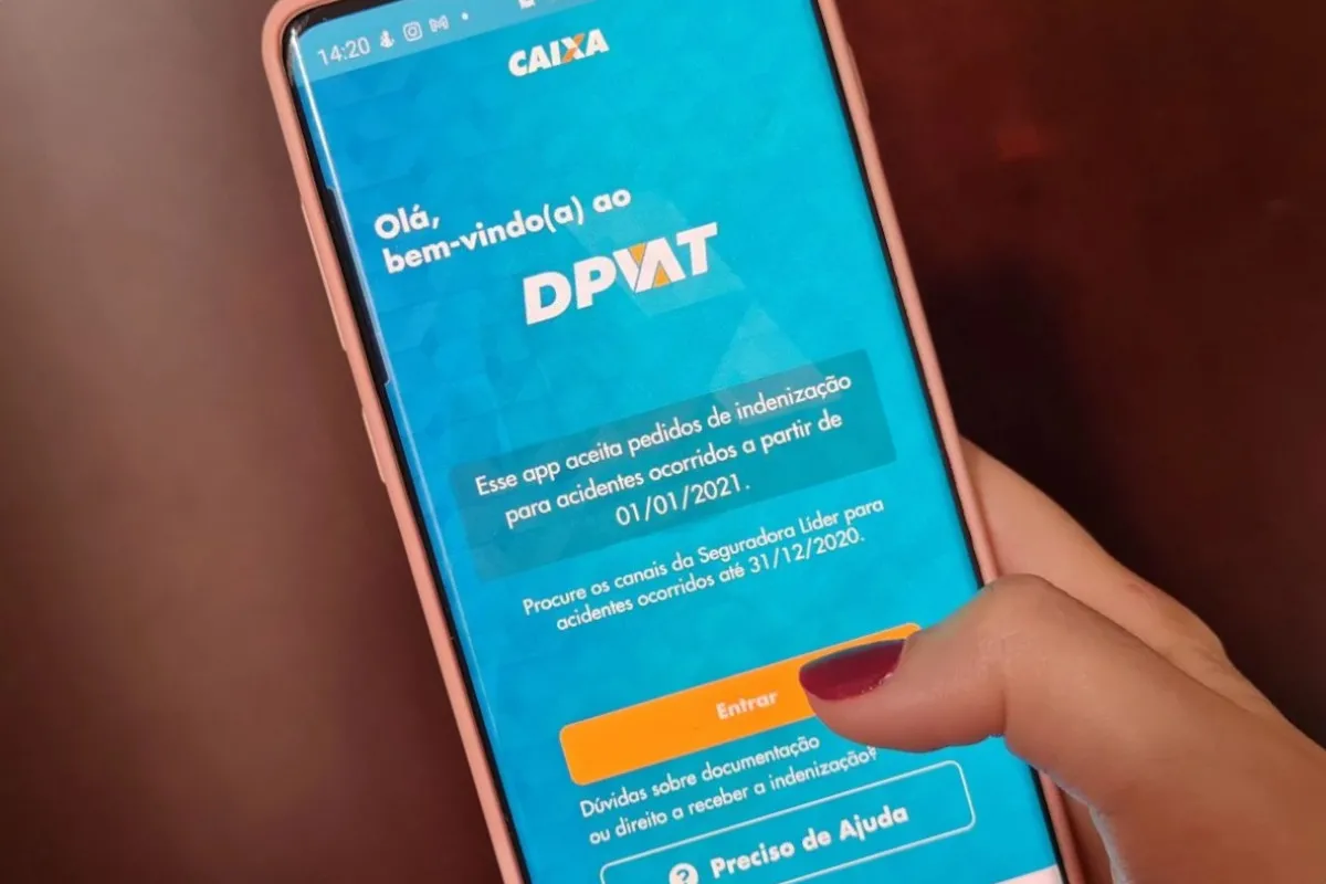 O seguro pode ser pedido digitalmente através do aplicativo “DPVAT CAIXA”