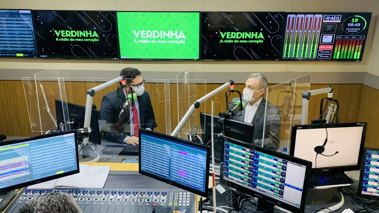 Prefeito de Fortaleza esteve no estúdio da Verdinha 810 na manhã desta quarta-feira (27)