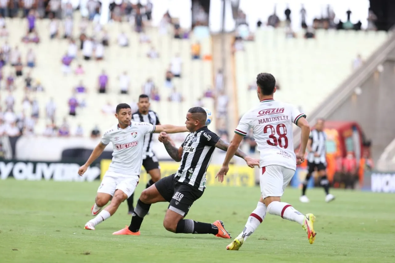 Ceará venceu o Fluminense neste domingo (31), na Arena Castelão, pela 29ª rodada do Campeonato Brasileiro