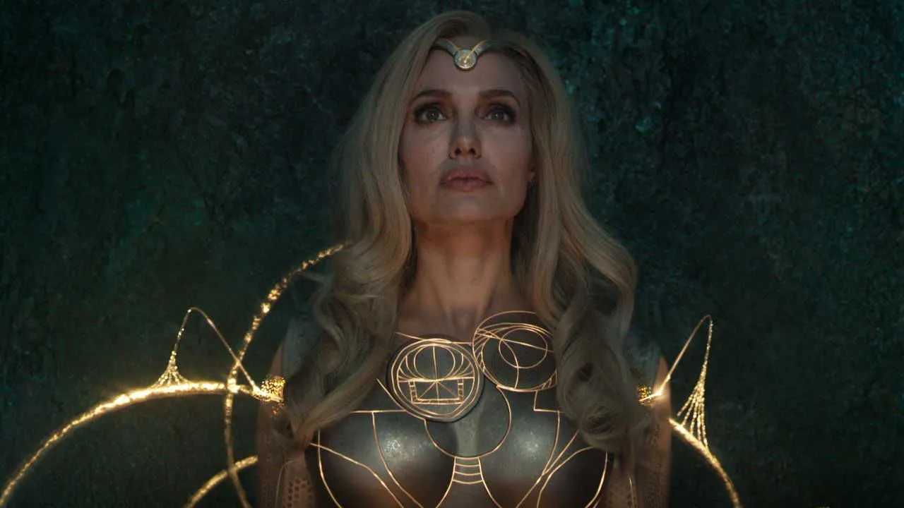 A personagem Thena, de Angelina Jolie, é dos destaques do filme