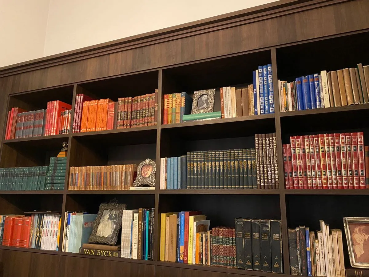 Livros que foram de Edson Queiroz fazem parte do memorial