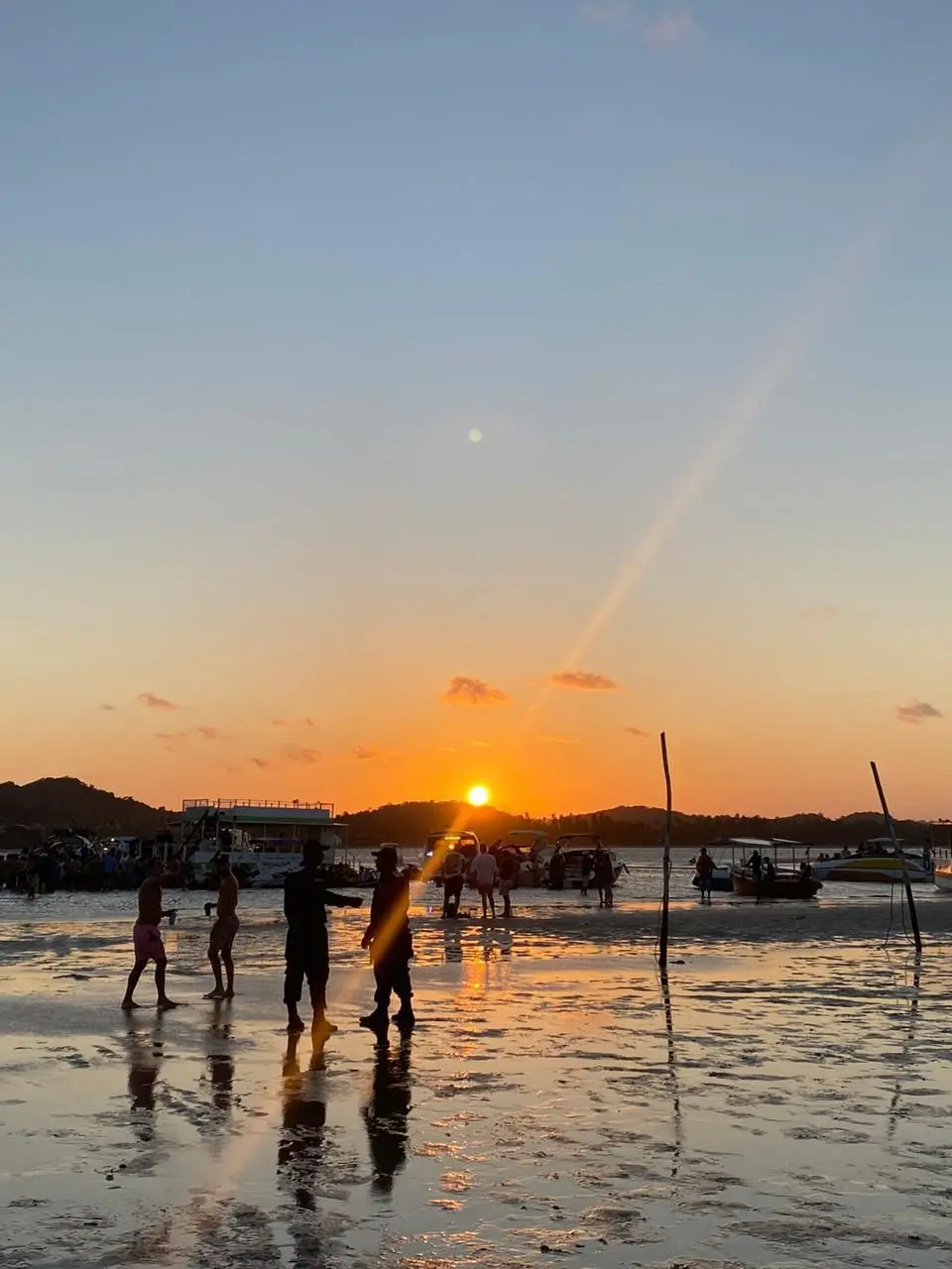 Pôr do sol na praia dos carneiros