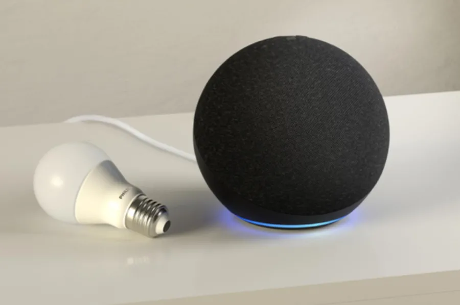 Novo Echo com som premium (4ª geração)
