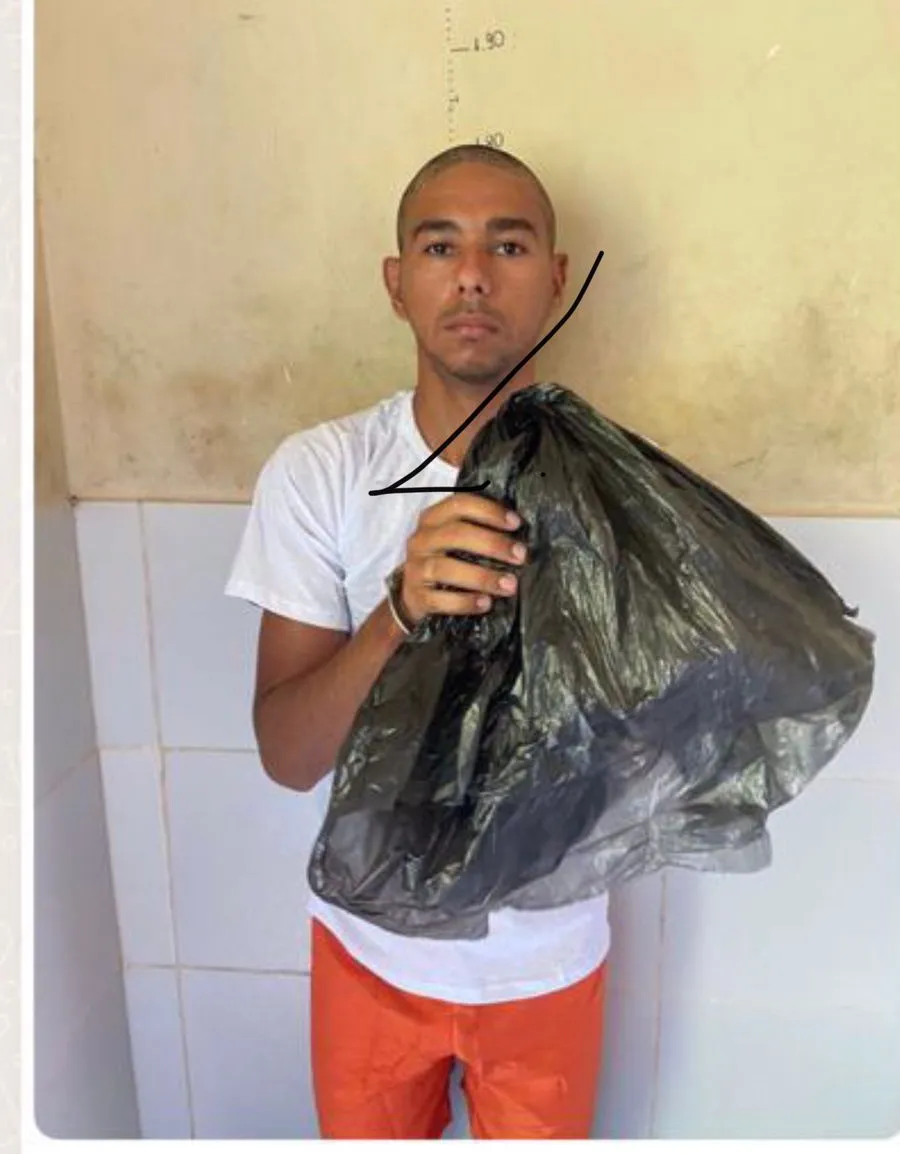 Contra Francisco Alex foi cumprido um mandado de prisão preventiva, em Uruburetama