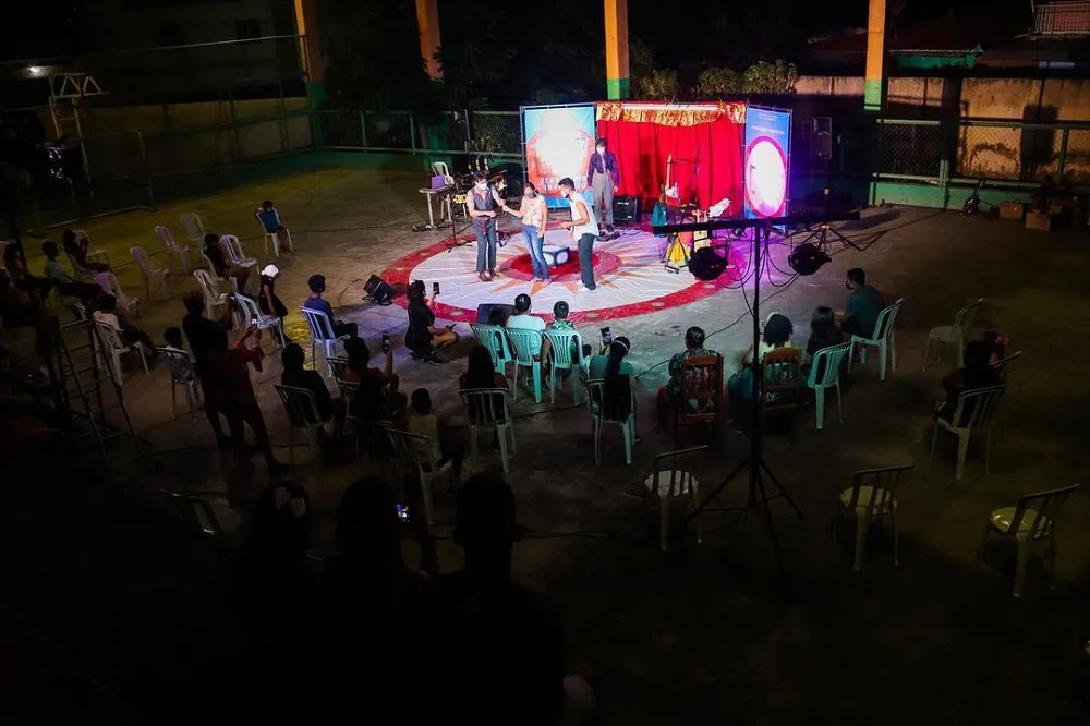 “Quando estamos no palco e vemos o público feliz – respeitando a situação de pandemia, mas querendo vivenciar aquele momento – é muito emocionante