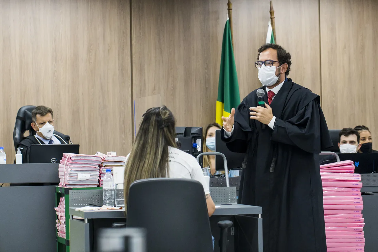 Faccini Neto interveio durante a ação do advogado Jader Marques, responsável pela defesa do réu Elissandro Spohr