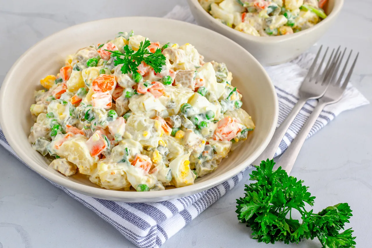 Salpicão de legumes é opção para quem não gosta de frango ou não consome proteína animal