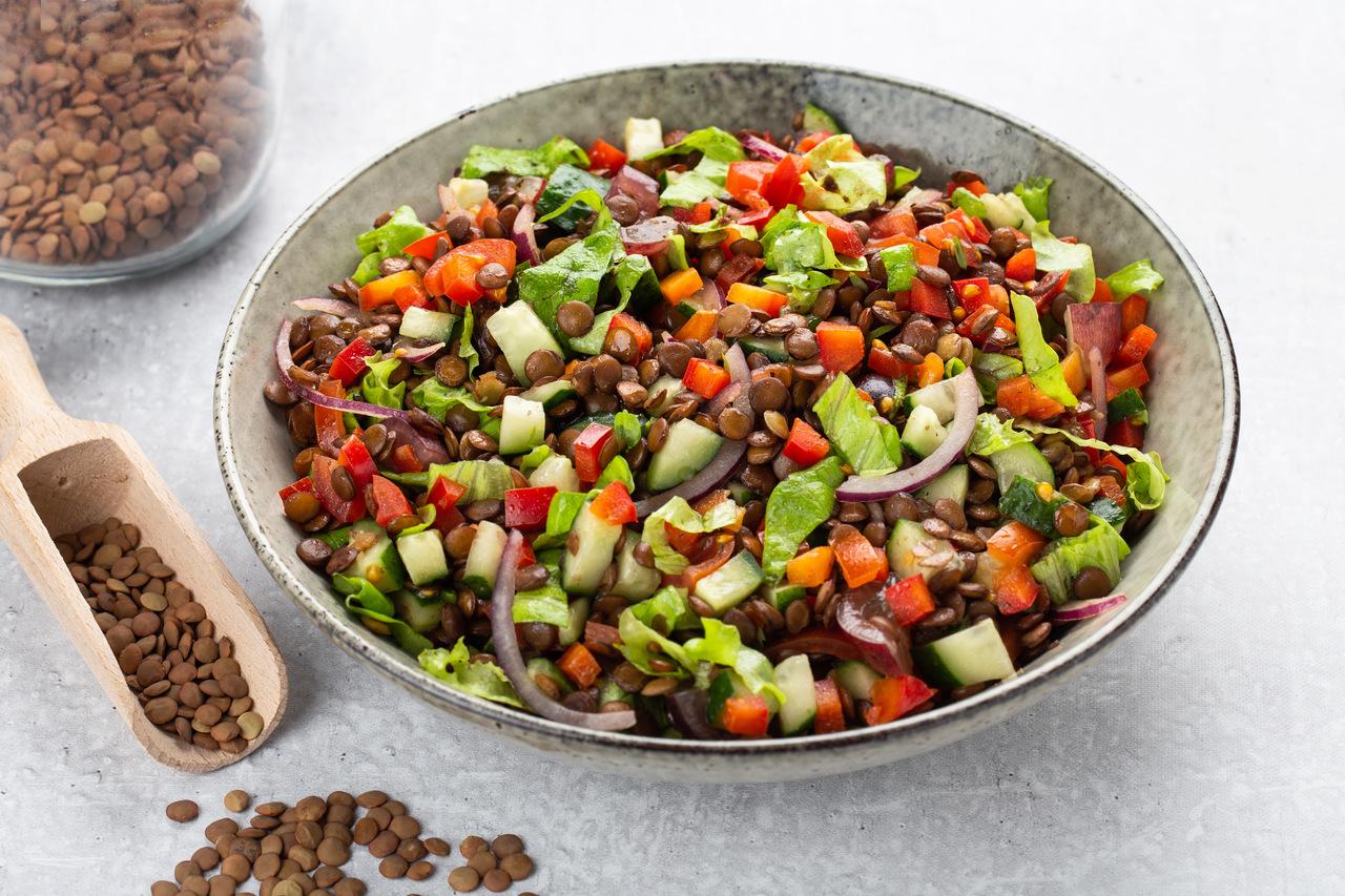 Salada de lentilha com outros legumes