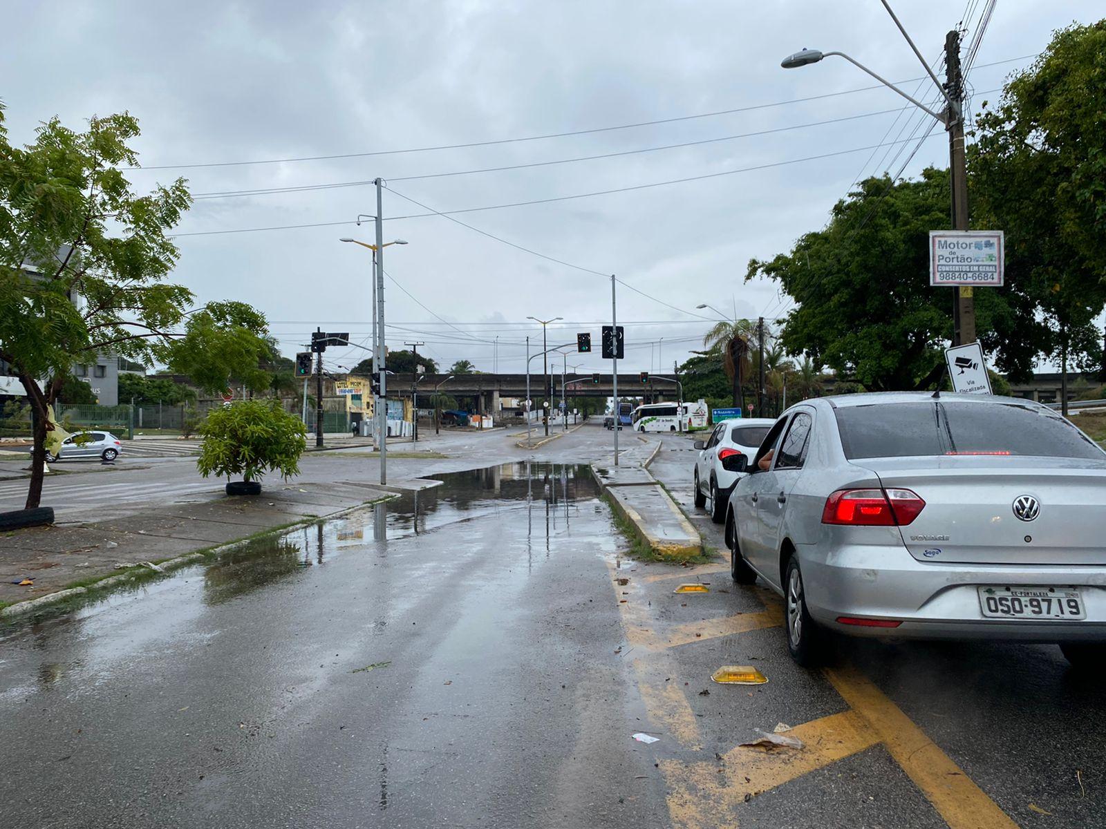 Pontos de alagamento no bairro Aerolândia