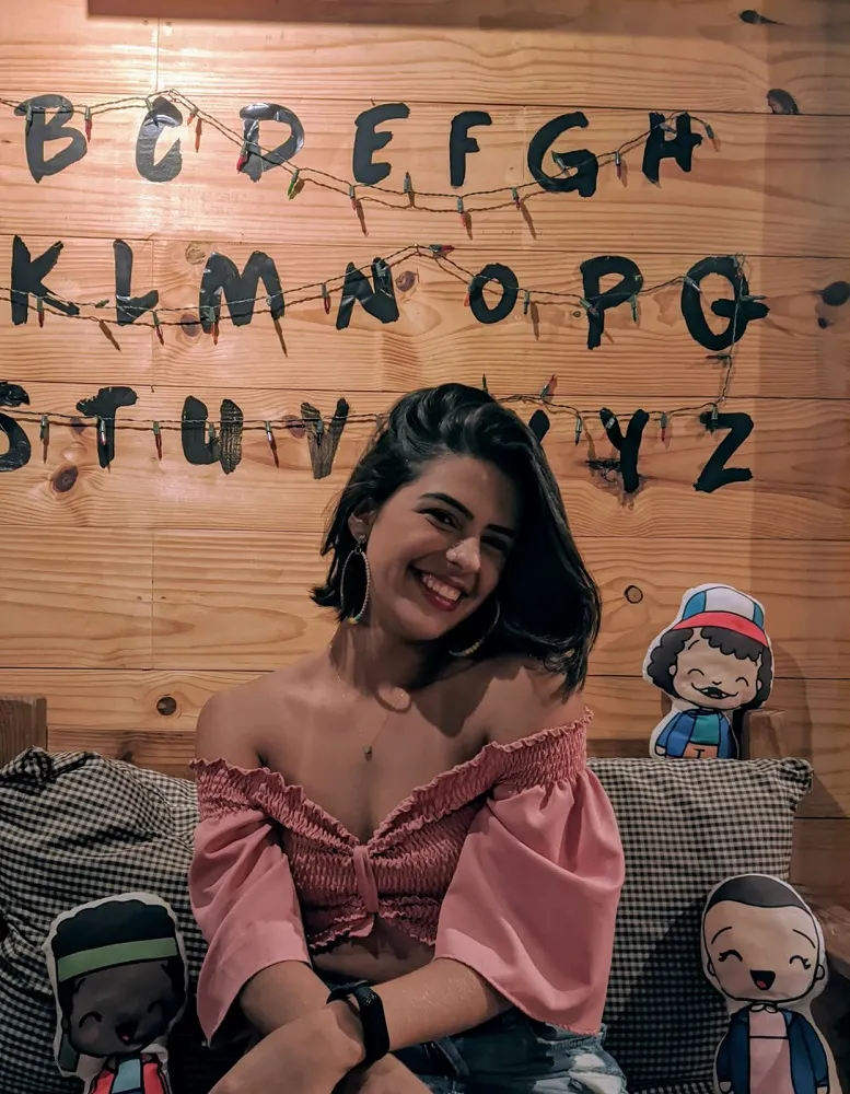 Quando se fala em ler livros extensos e com maior complexidade, a estudante Amanda Belchior diz que esses títulos ficam reservados somente para as férias