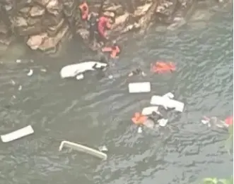 imagem acidente capitolio canins queda pedra