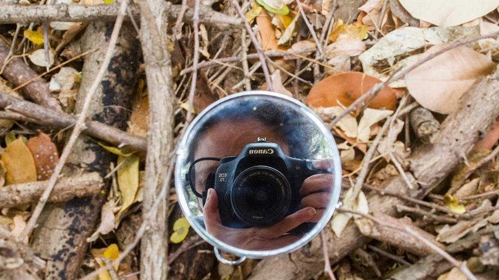 Histórias de quem mantém a tradição de imprimir ou revelar fotos para  guardar afetos e instantes - Verso - Diário do Nordeste