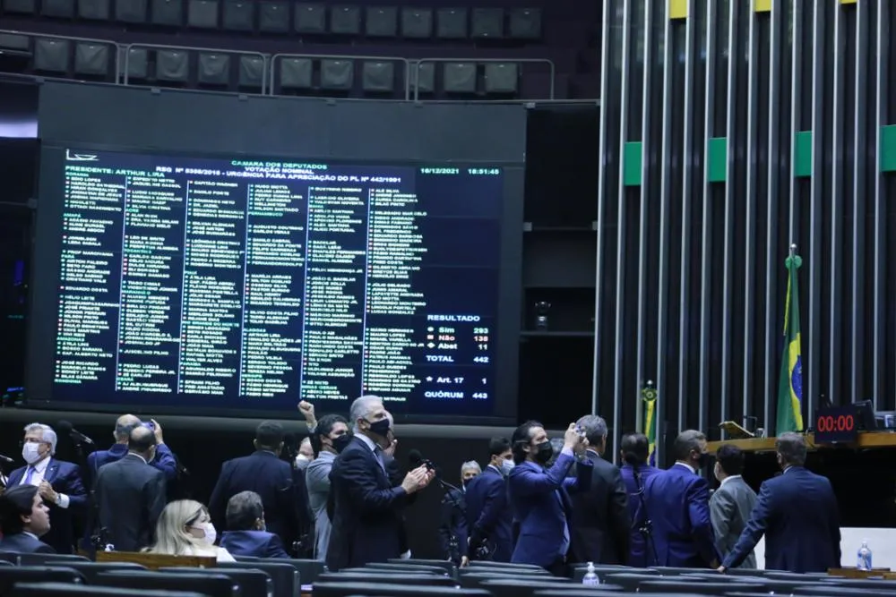 Os deputados federais aprovaram, no dia 16 de dezembro, o regime de urgência para o projeto que legaliza jogos de azar no País