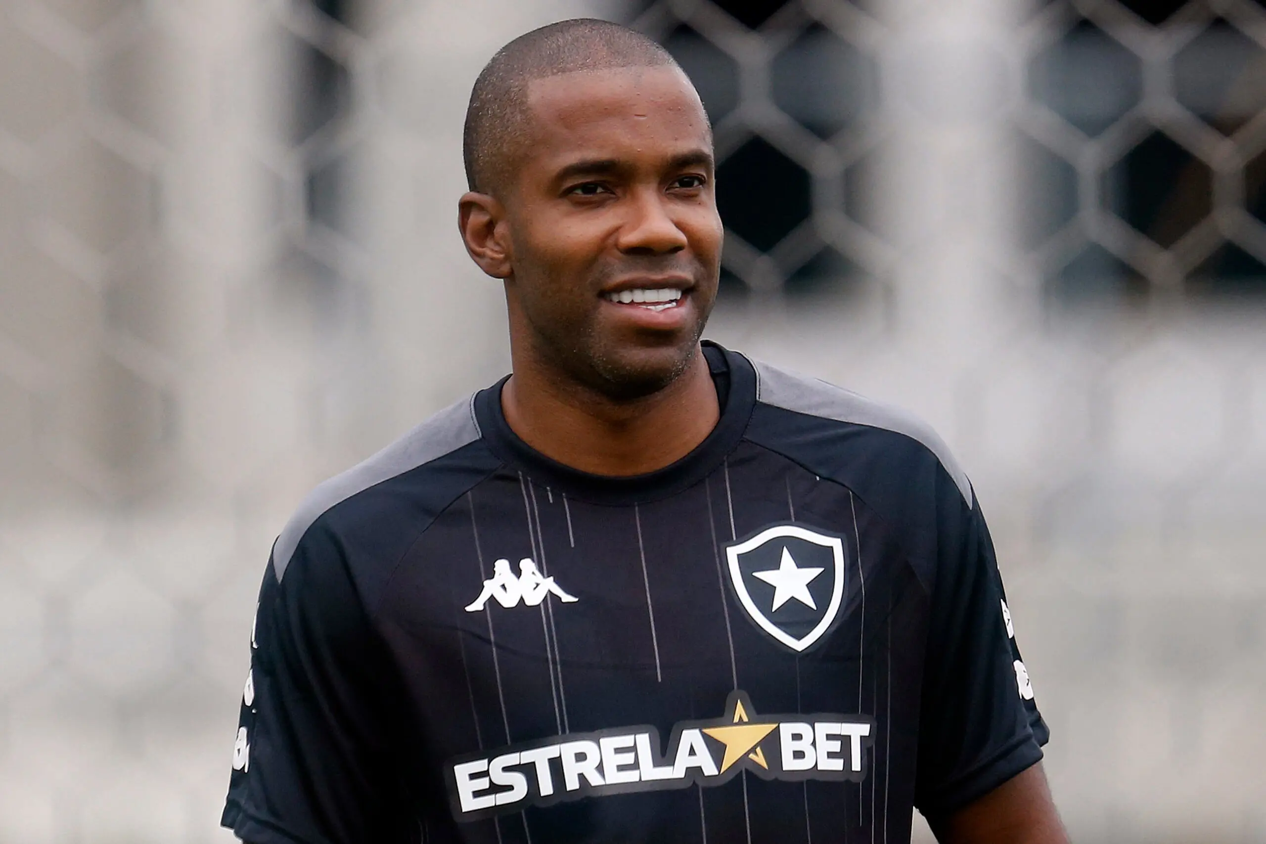 Fabinho em ação pelo Botafogo