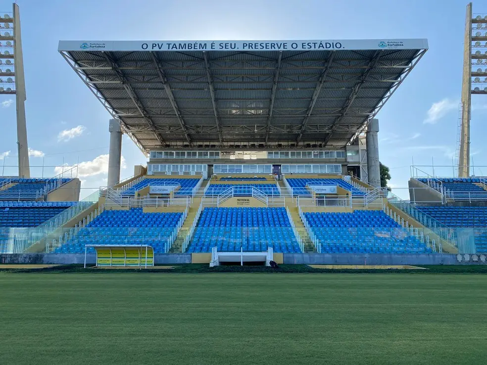 Fachada do Estádio Presidente Vargas