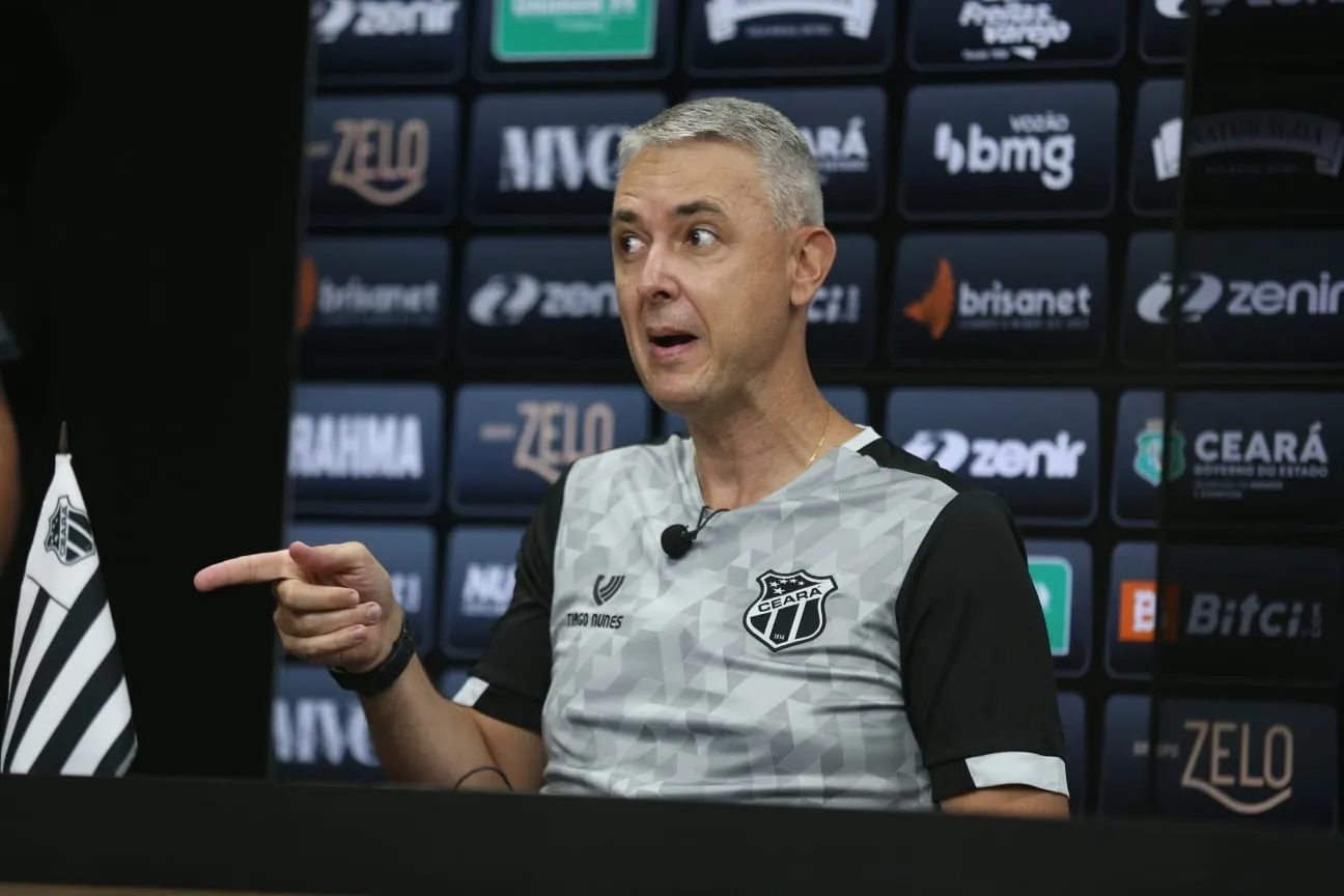 Tiago Nunes falou sobre a filosofia que pretende colocar em campo