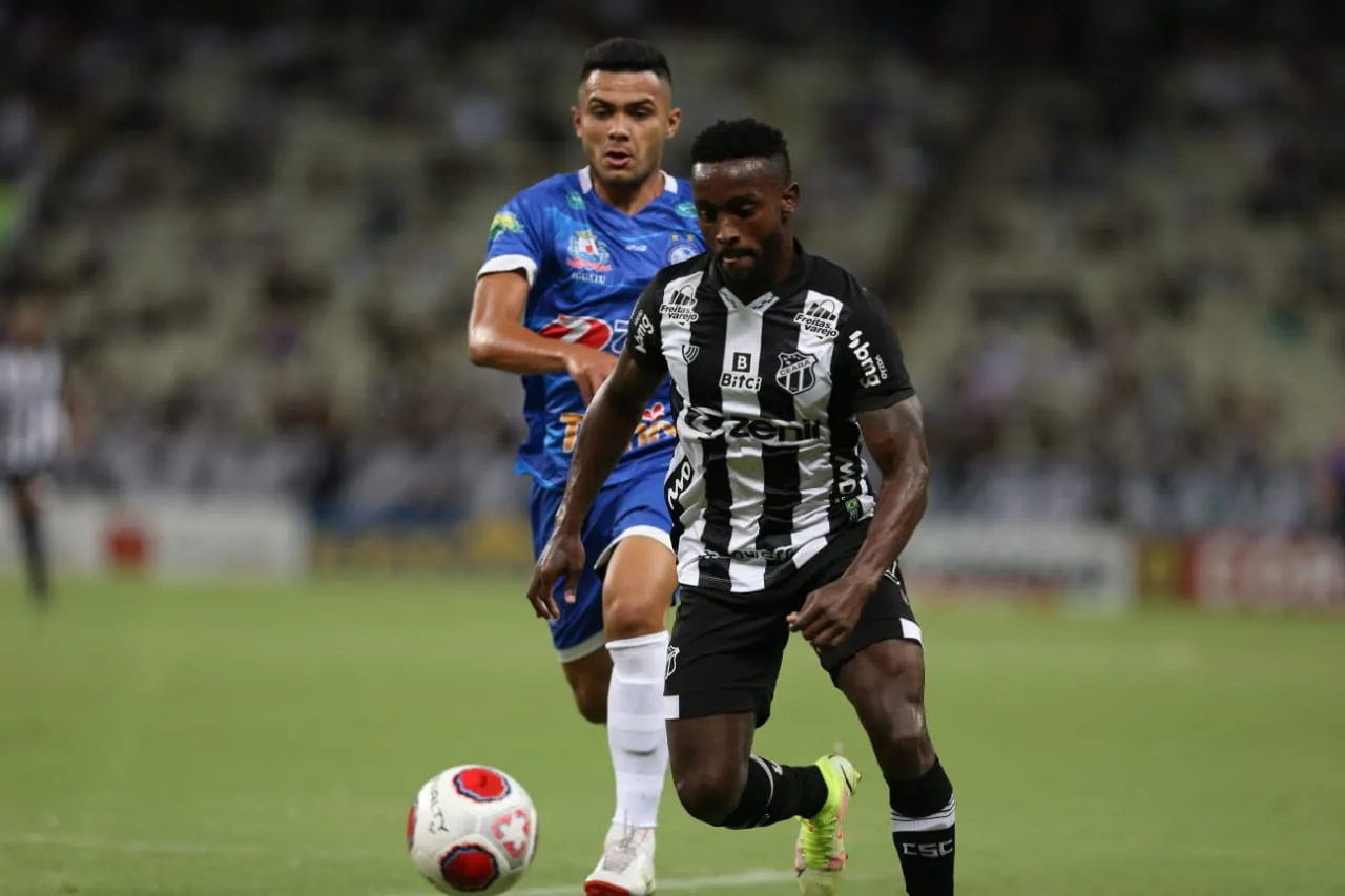 Mendoza disputou sua 50ª partida com a camisa do Ceará nesta terça-feira (22) diante do Iguatu pelo Campeonato Cearense