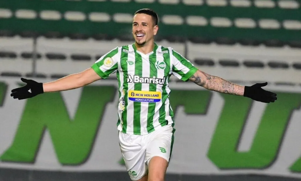 Matheus Peixoto se destacou pelo Juventude em 2021