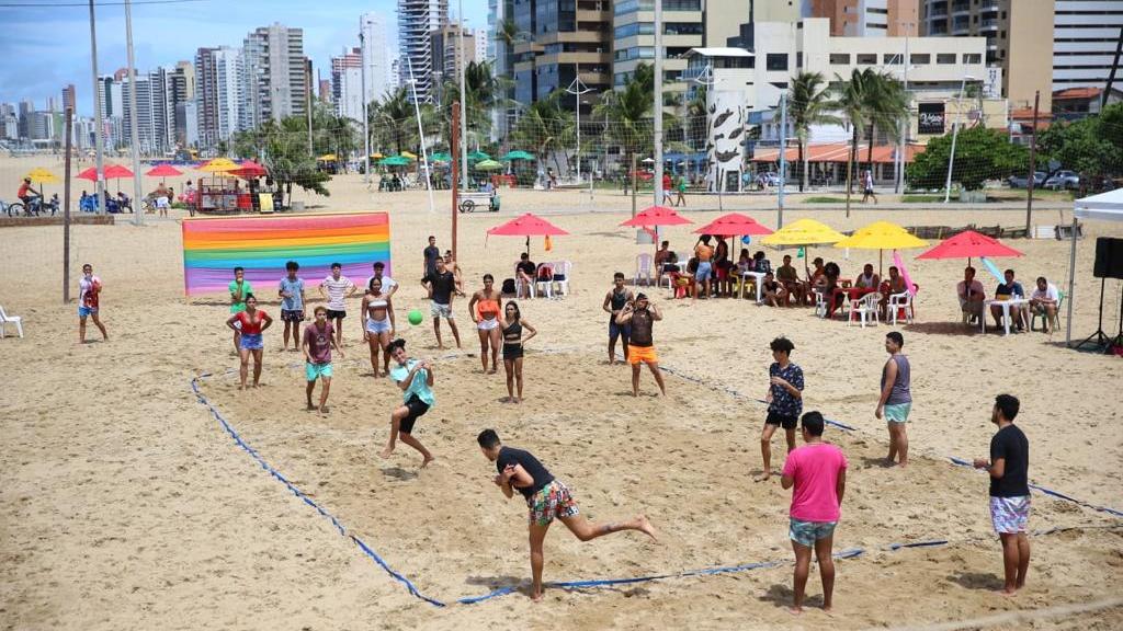 Escolinha de futebol do Ceará ganha novo espaço - Jogada - Diário do  Nordeste