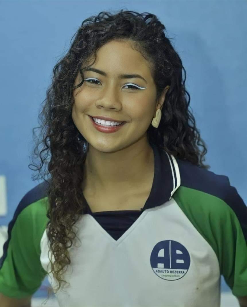 Giovana Araújo