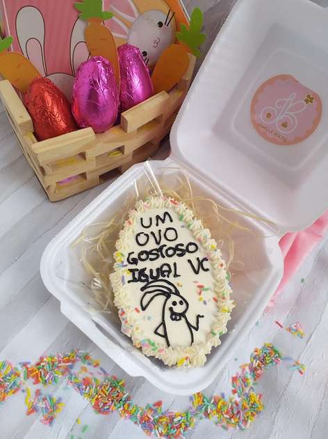 Conheça os bentô cakes, bolinhos na marmita com frases e desenhos  engraçados - Verso - Diário do Nordeste
