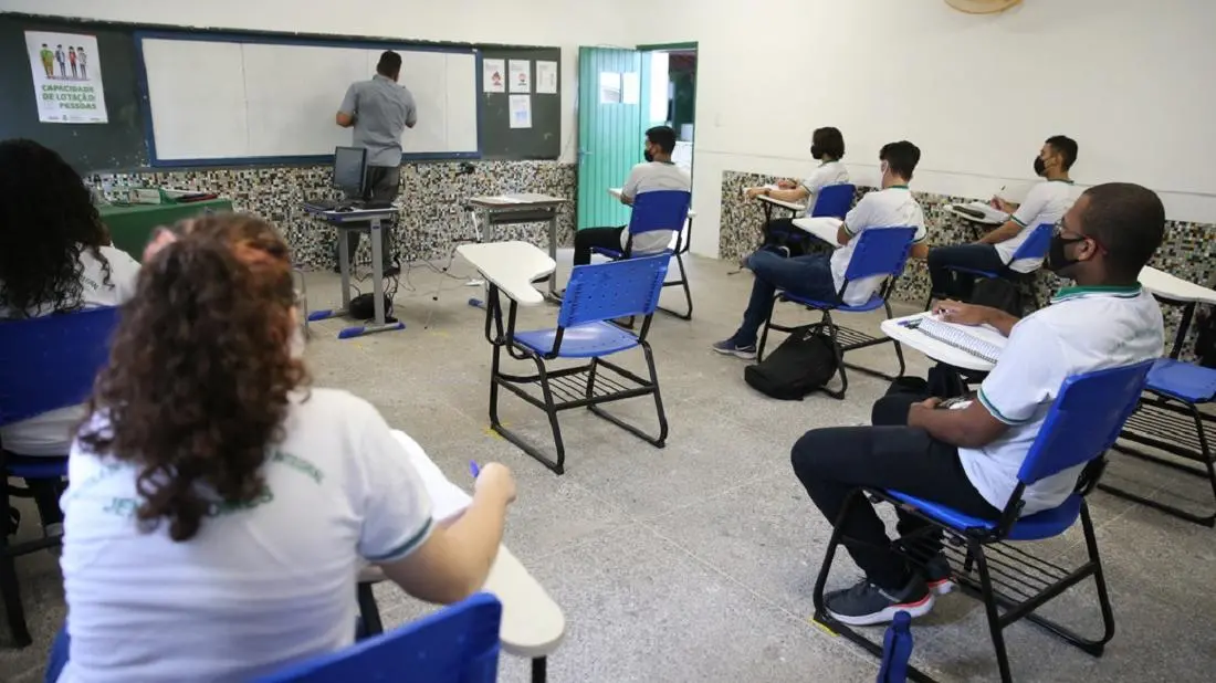 sala de aula ceará
