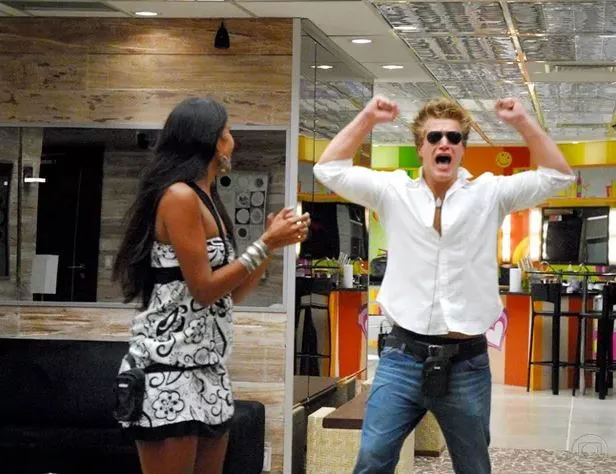 Diego Alemão e Carollini estavam na final do BBB 7