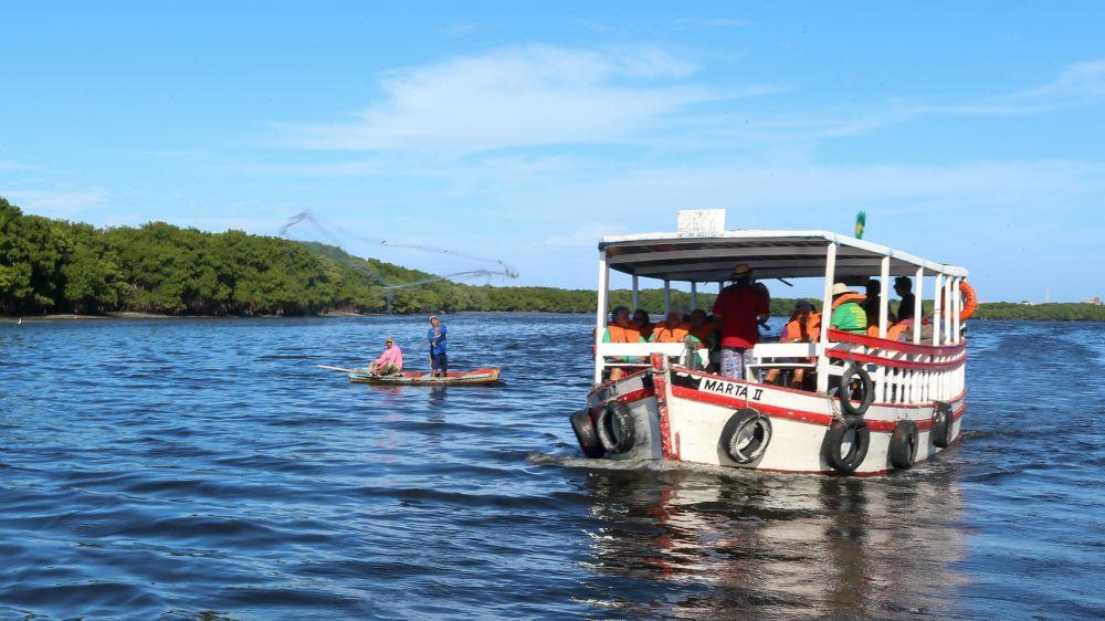 Trajeto pelo Rio Ceará é alternativa de passeio